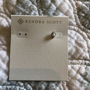 Kendra Scott opal stud